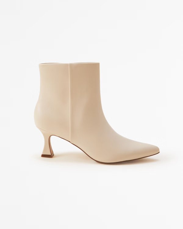 Pointed Heeled Boot | Abercrombie & Fitch (US)