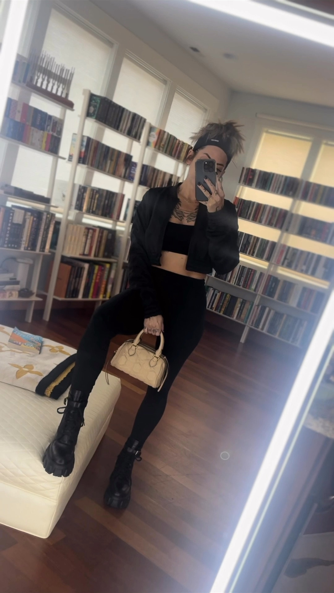 🖤 black and bold

#LTKShoeCrush #LTKVideo #LTKStyleTip