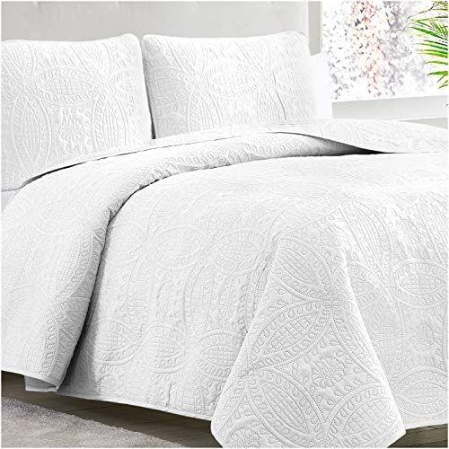 Mellanni Bedspread Coverlet Set White - Bedding Cover - Oversized 3-Piece Quilt Set (King, White) | Amazon (US)