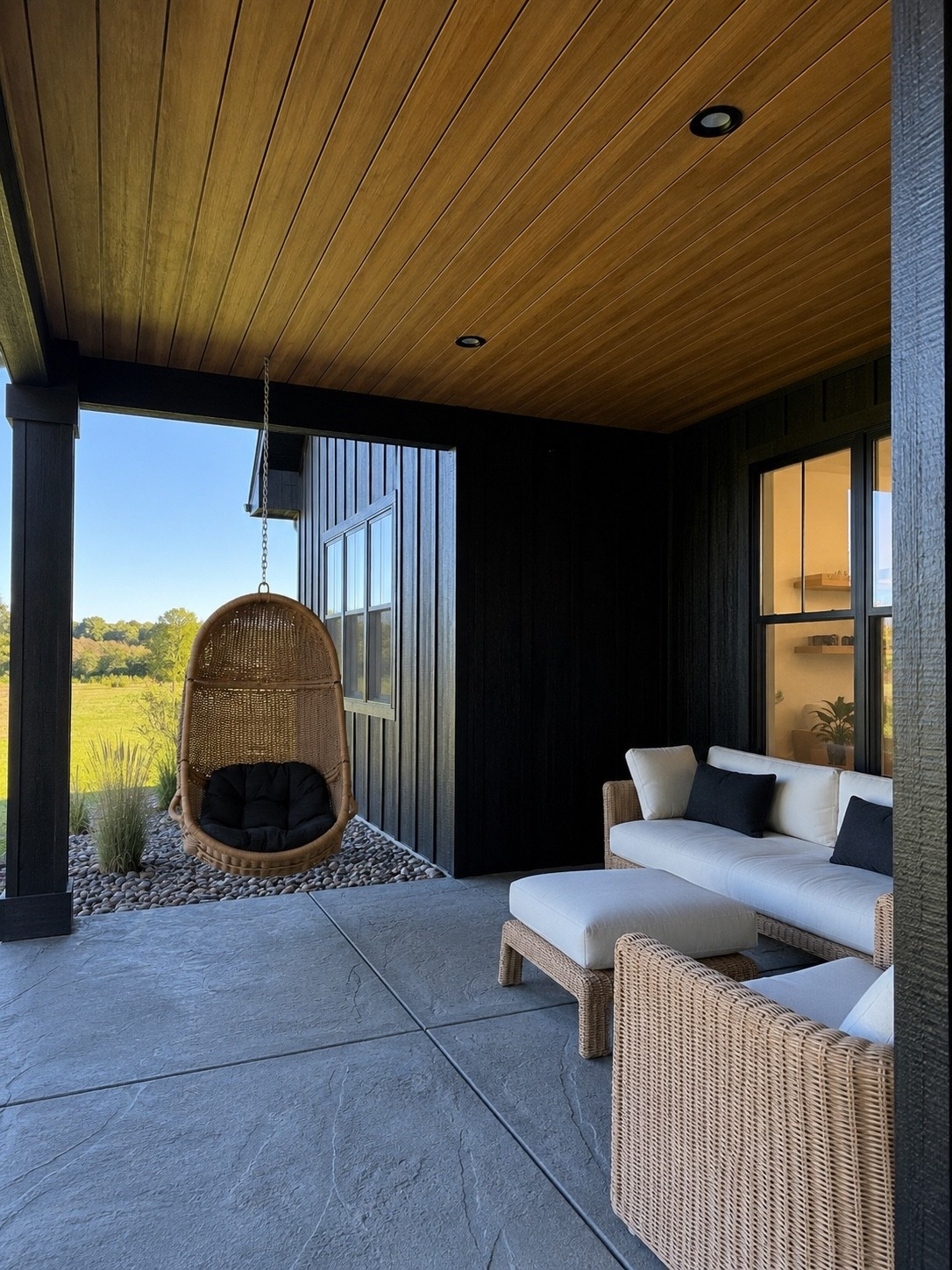 Adding a porch swing 🙌🏻