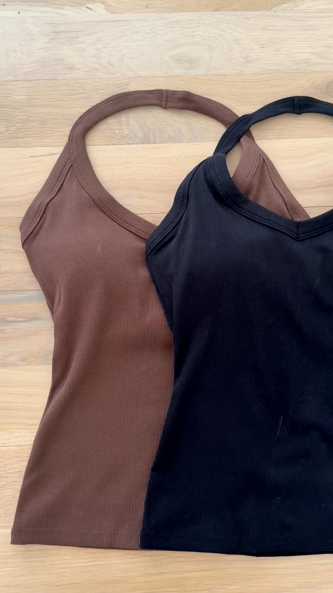 Go bra free with this ribbed halter top so flattering size xs

#LTKPetite