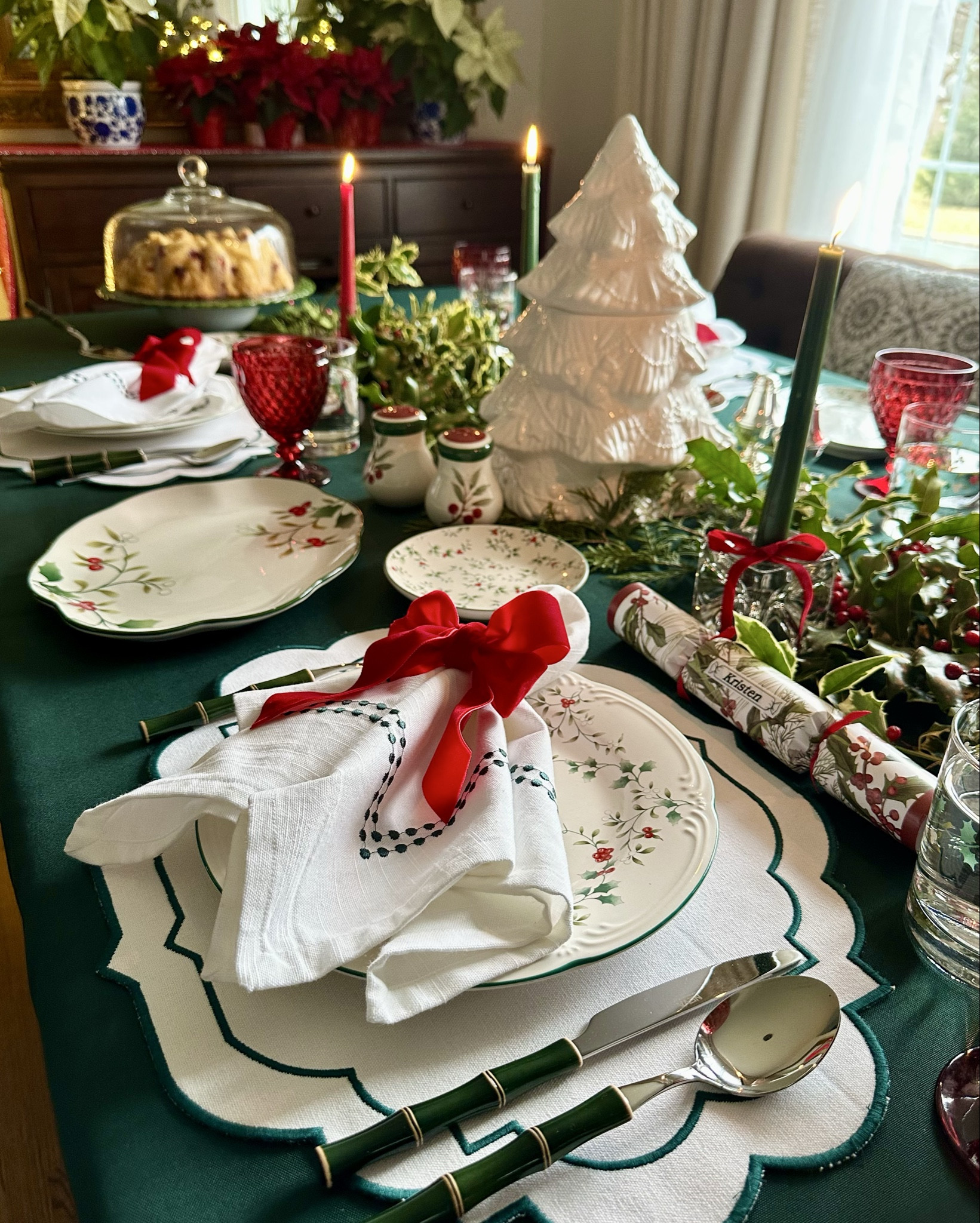 Winterberry Tablescape🎄🎄🎄
This festive tablescape features Pfaltzgraff Winterberry dinnerware, elegant scalloped linens, and fresh holly berries for a timeless holiday look. Red bows, green tapers, and vintage inspired glassware add warmth and charm, creating the perfect setting for a cozy seasonal gathering.

#LTKSaleAlert #LTKSeasonal #LTKHome