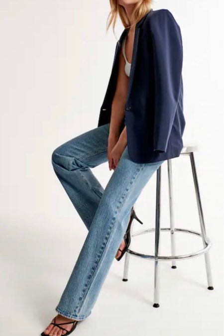 Blazer 
Jeans 

Fall outfit 
Fall outfits  
#ltkseasonal 
#ltku
#ltkstyletip


#LTKSale #LTKfindsunder100 #LTKfindsunder50