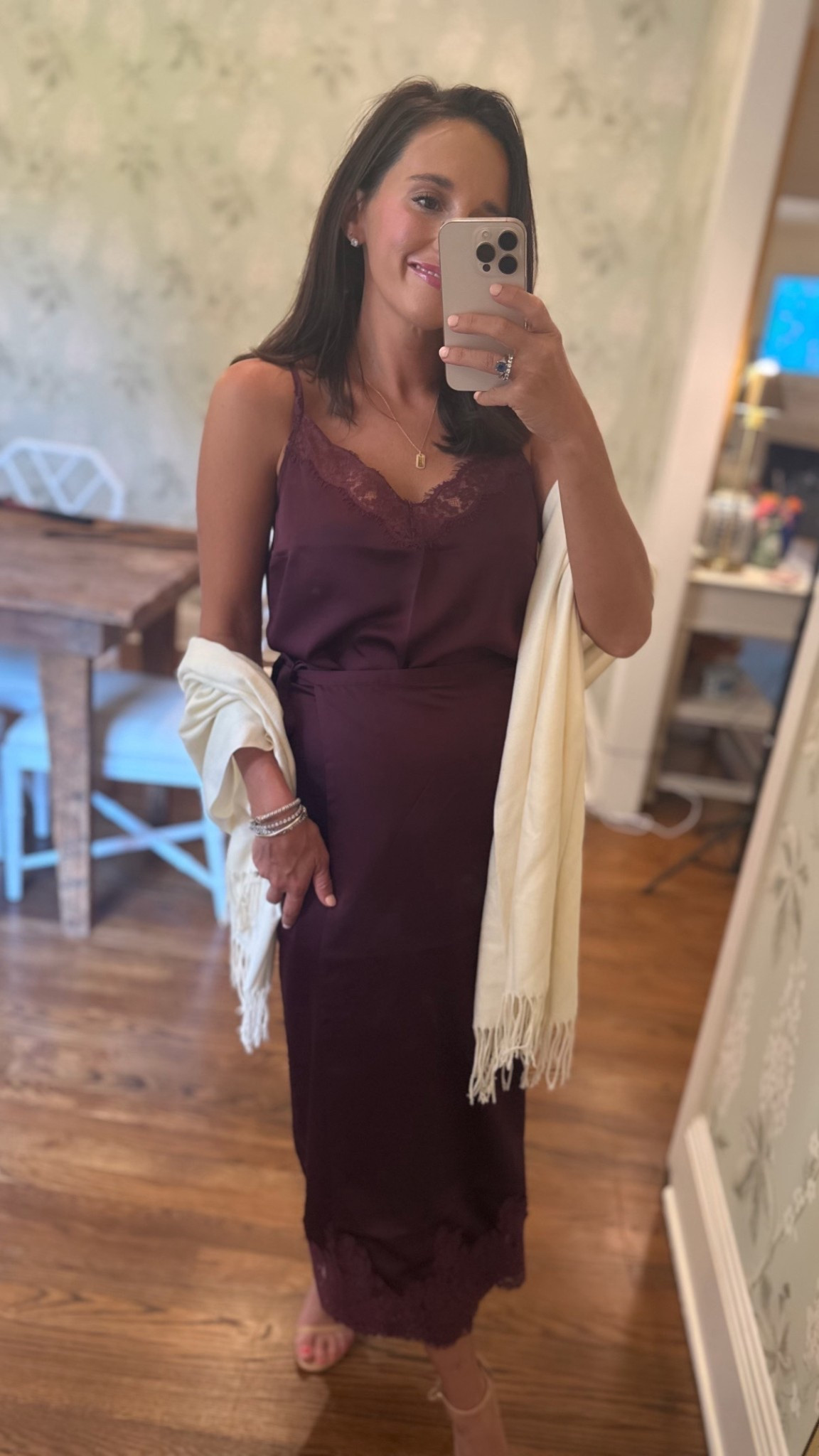 XS in top & dress • wearing to a dressier dinner later this month 

#LTKSeasonal #LTKFindsUnder100 #LTKSaleAlert