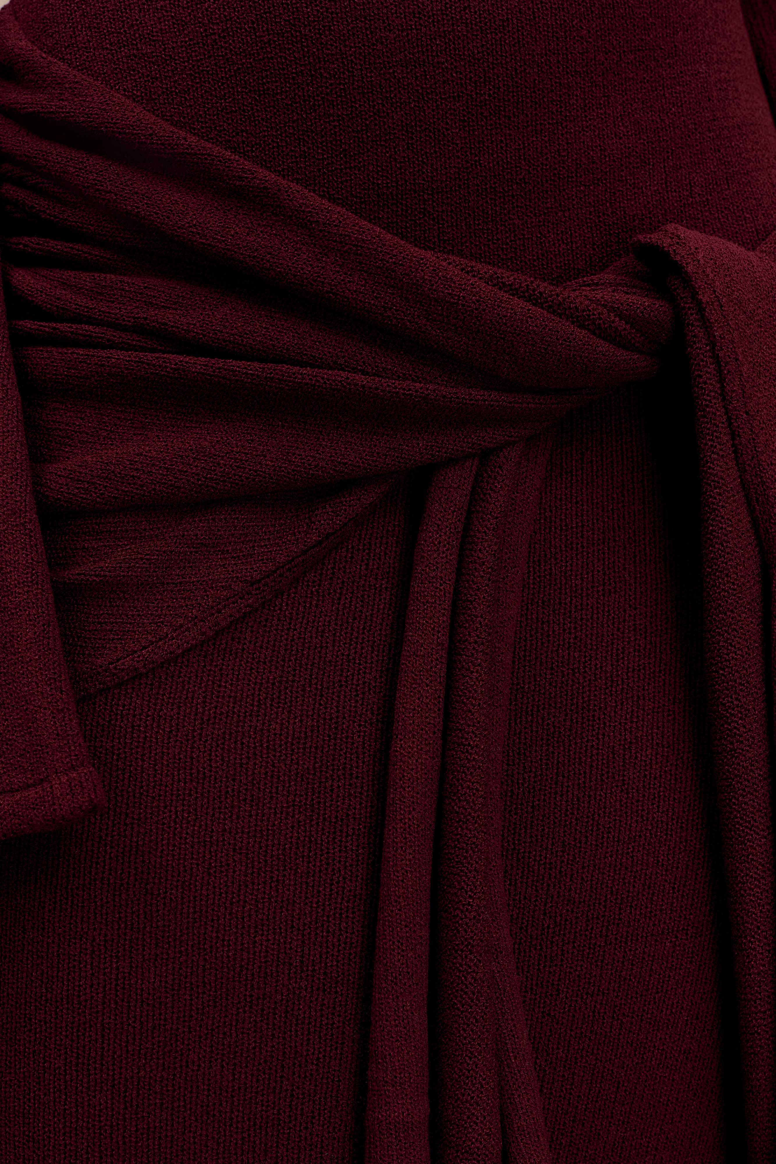 Cameron Off Shoulder Tie Maxi Dress - Merlot | MESHKI US