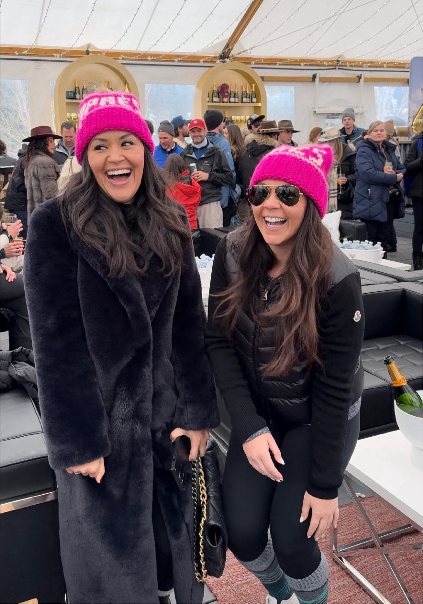 Après Ski style ❄️

#apres #apresski #skitrip #winteroutfit #winter #winterjacket #monclear #monclearjacket

#LTKtravel #LTKSeasonal LTKFestiveSaleNL