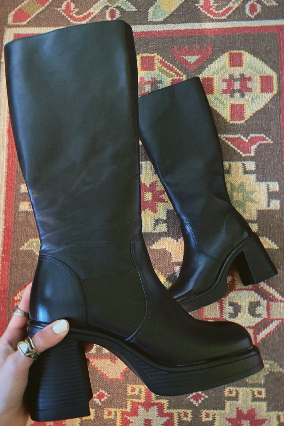 Dream boots 🖤#LTKFind #LTKFestival

#LTKstyletip