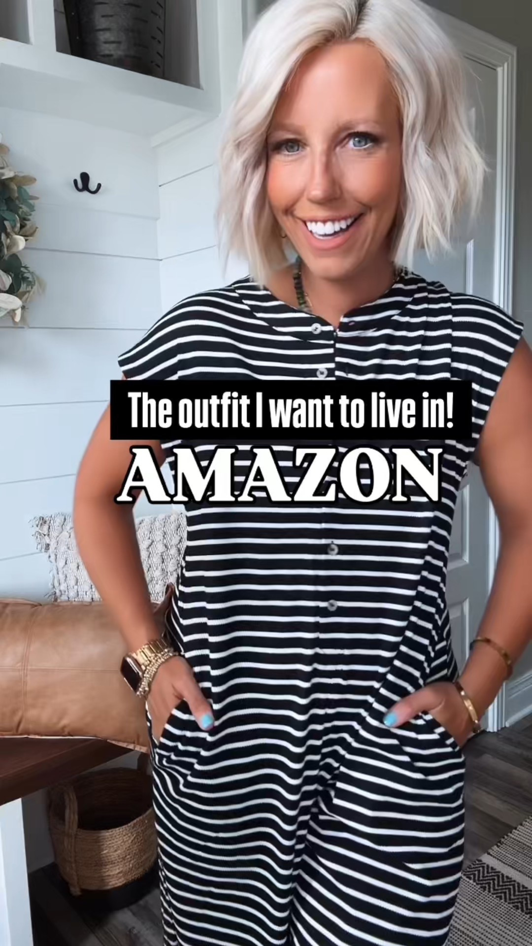 I’m gonna need this jumpsuit in every single color!!!! It’s the comfiest thing ever and I think it’s adorable!!!
⬇️⬇️⬇️
Jumpsuit small
Jacket medium 

#LTKFindsUnder50 #LTKStyleTip #LTKFindsUnder100