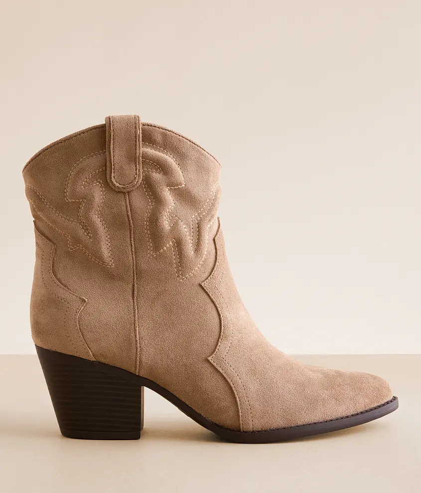 Simoca Ankle Boot | Buckle