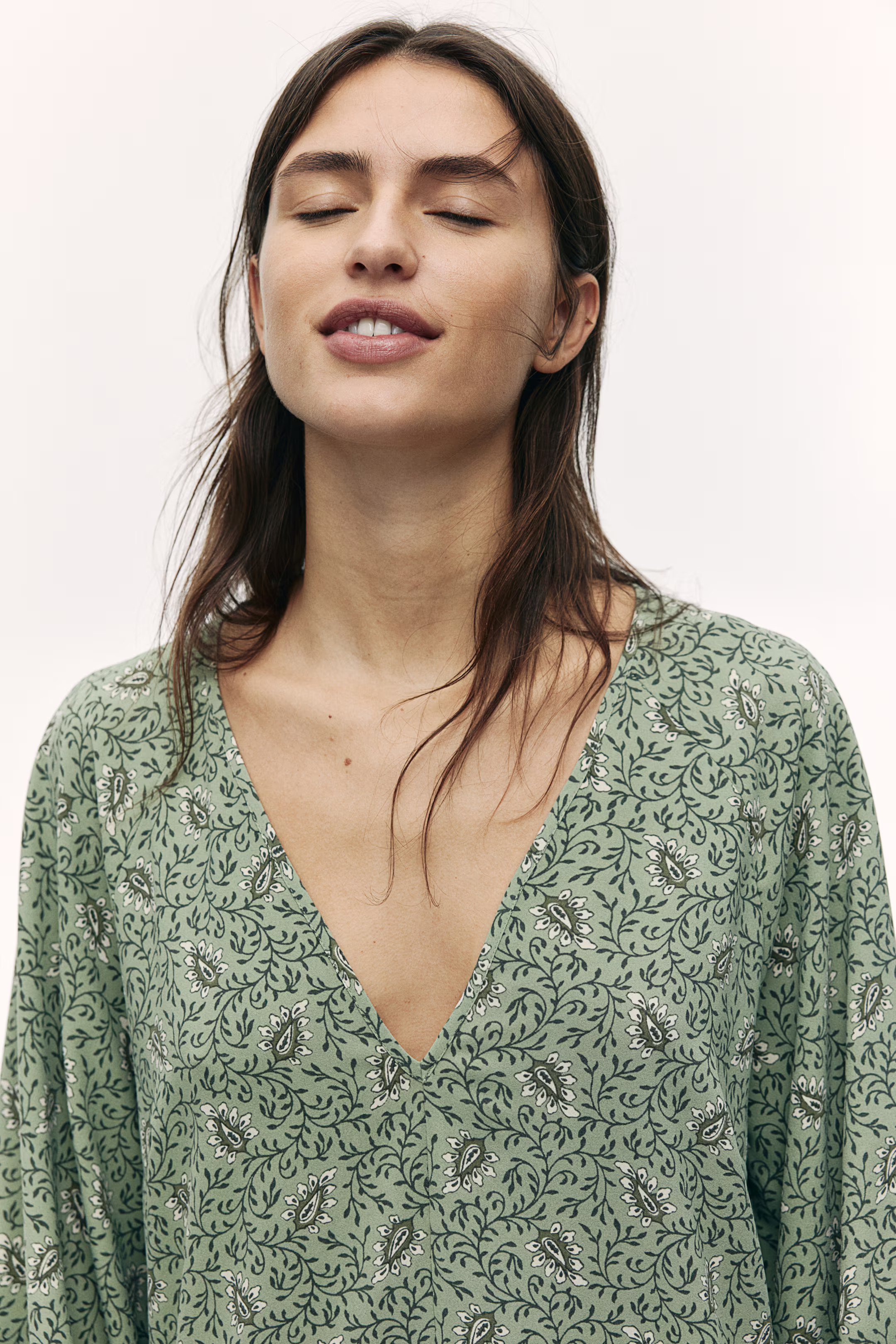 Flared Dress - Green/patterned - Ladies | H&M US | H&M (US + CA)