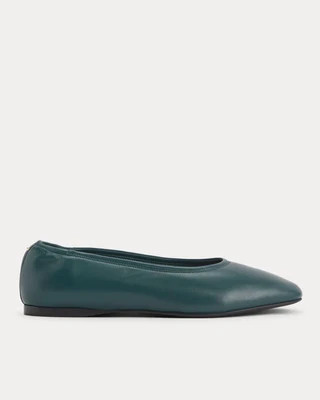Everlane Made in Italy Flat In Juniper, Size 8, Leather | Everlane