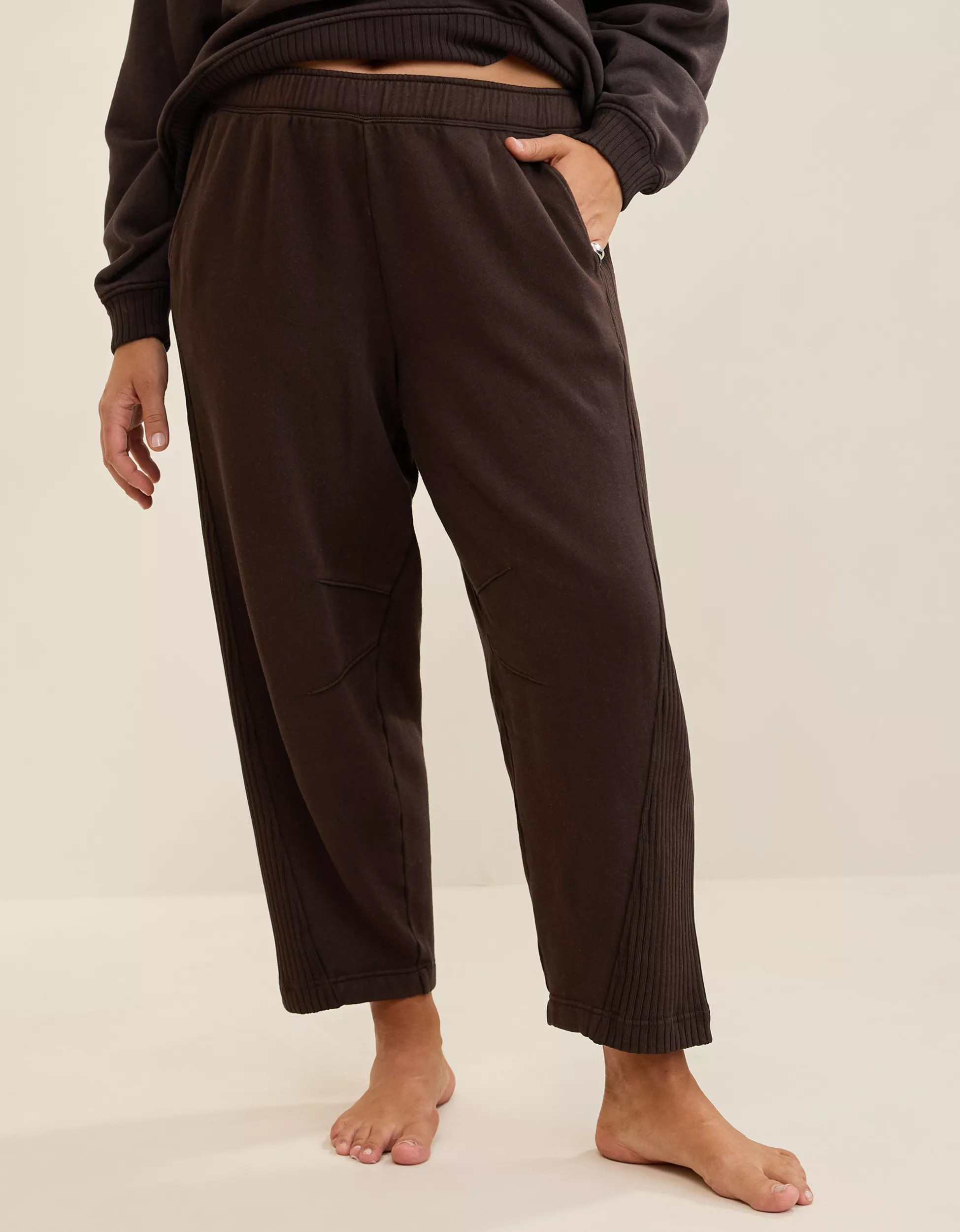Aerie Oh Snap! Barrel Sweatpant | Aerie