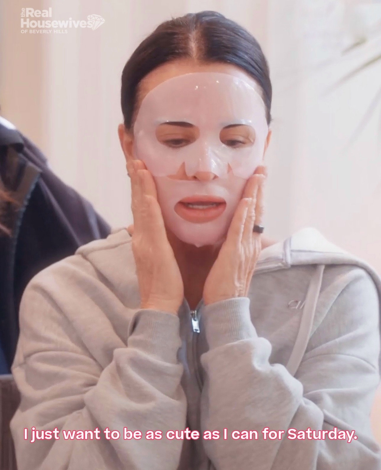 Kyle Richards’ Face Mask on Real Housewives of Beverly Hills 

#LTKBeauty #LTKselfcare #LTKgrwm