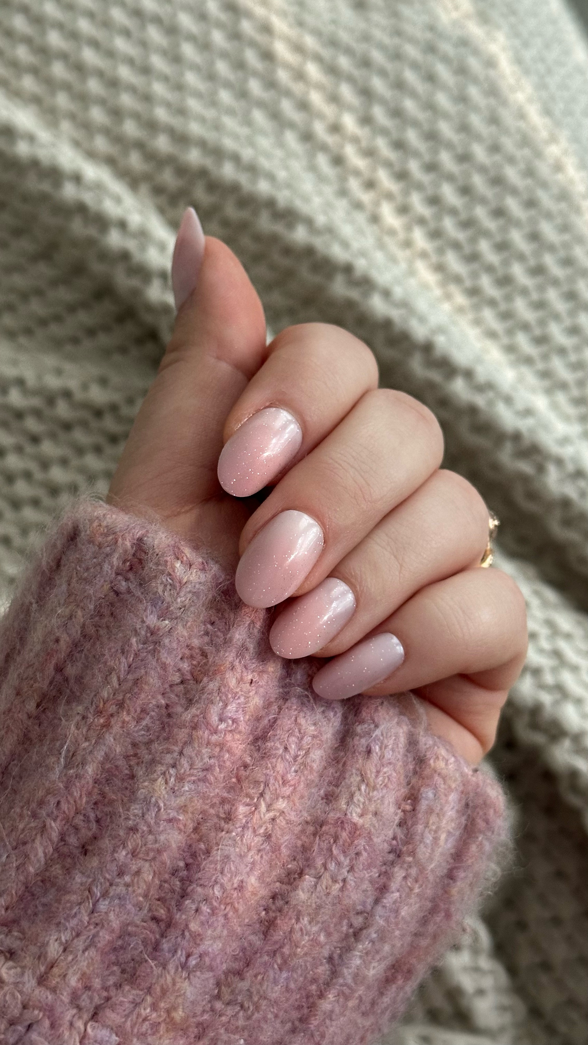 Another gorgeous set of press on nails from Olive and June!

#LTKBeauty #LTKWatchNow #LTKStyleTip