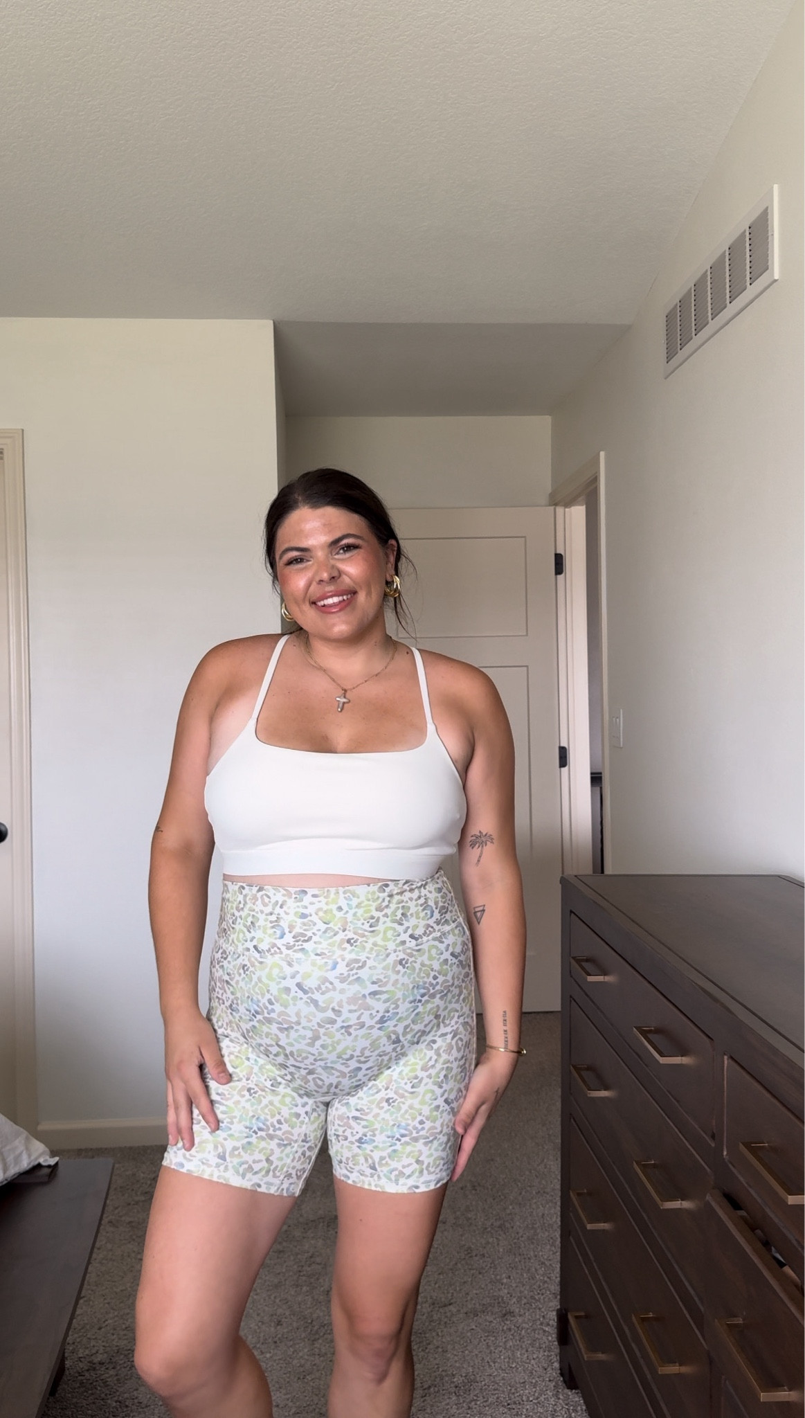 Fabletics athleisure wear perfect for everyday and on the go! Wearing size XL. Casual workwear, athleisure, travel outfit

#LTKMidsize #LTKStyleTip #LTKSeasonal