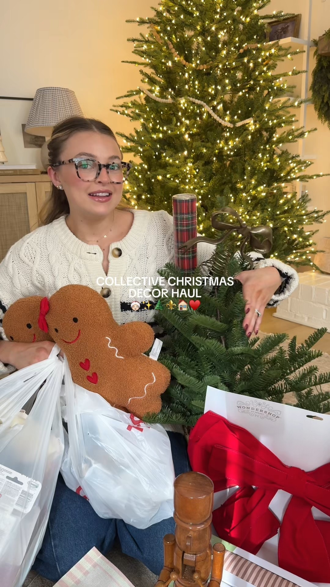 Collective Christmas haul♥️♥️

#LTKHoliday #LTKCyberWeek #LTKGiftGuide