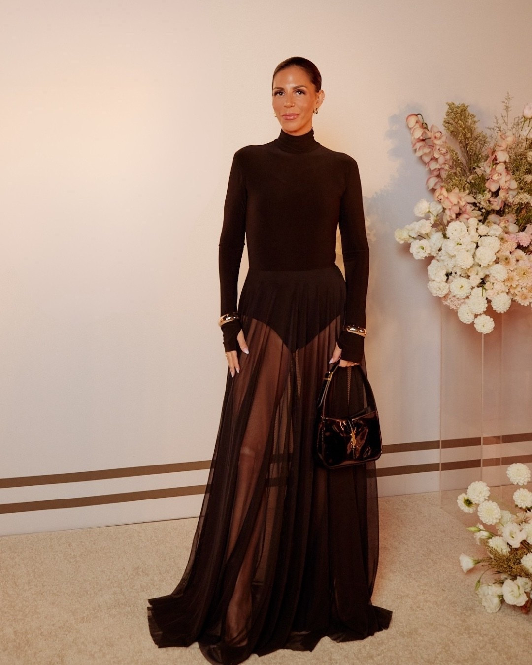 One of my all-time favorite dresses and so comfortable! 
Wearing a small- runs slightly big 


#LTKOver40 #LTKHoliday #LTKU 

#LTKWedding #LTKTall