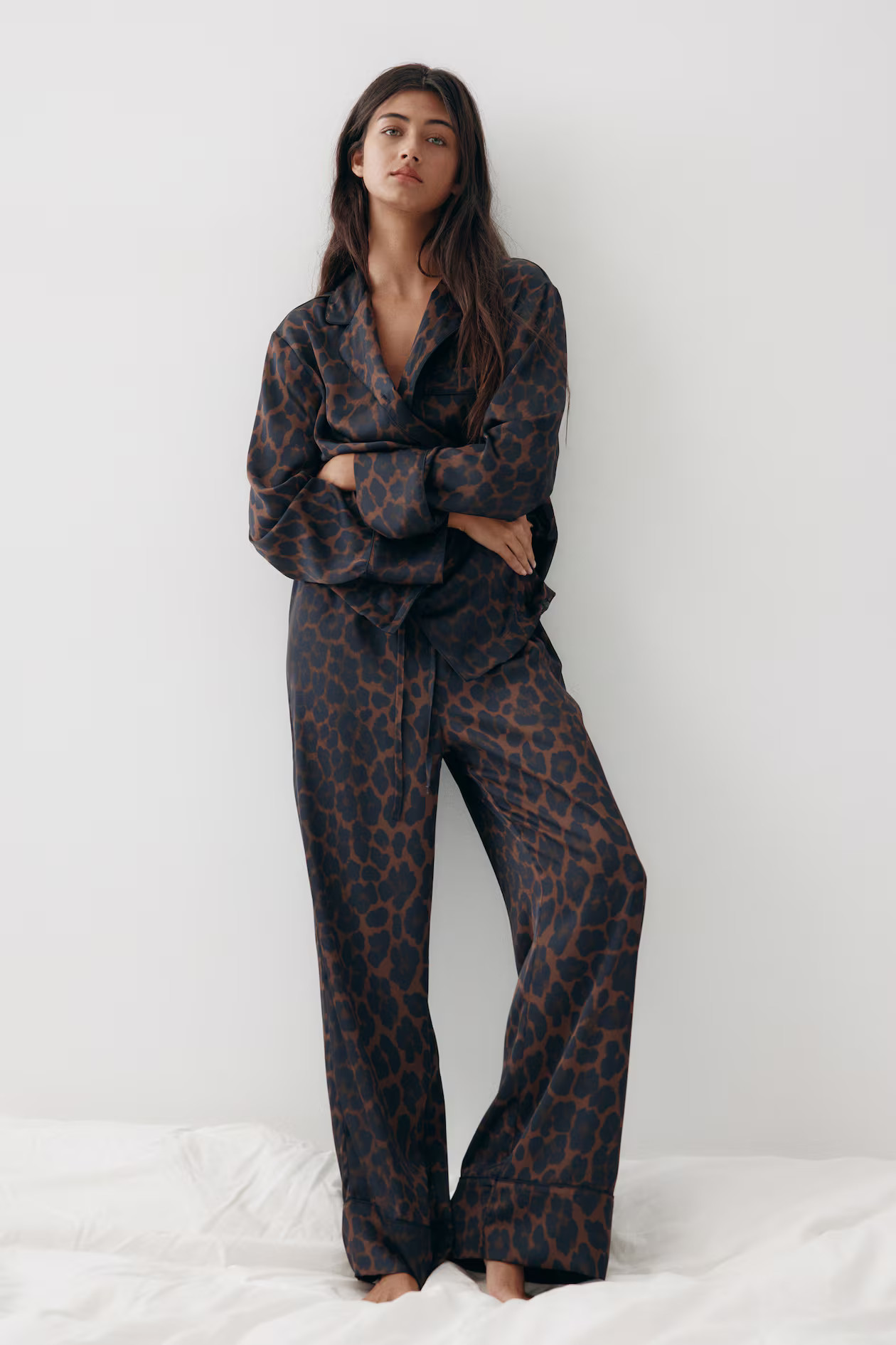 Satin pyjamas | H&M (UK, MY, IN, SG, PH, TW, HK)