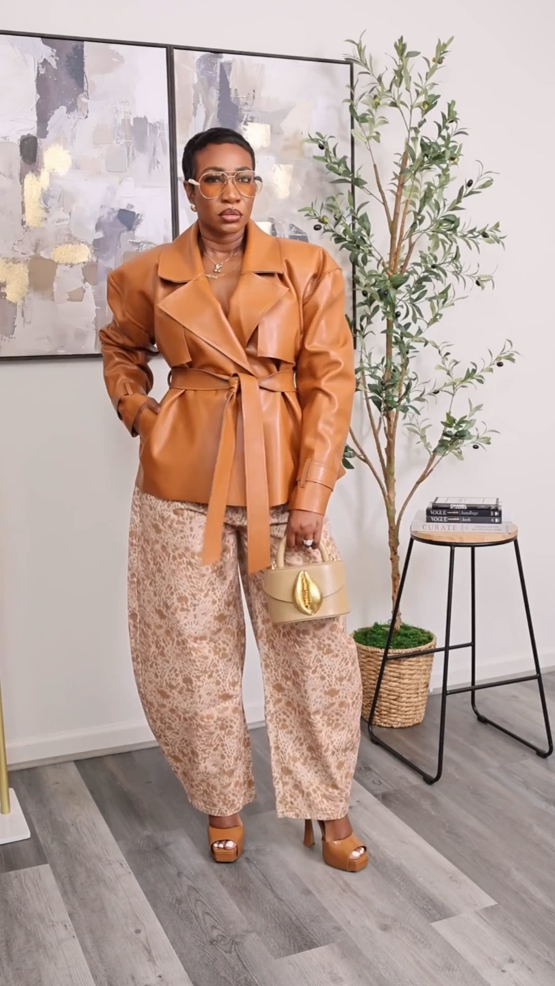 Fall Outfit Idea… Barrel jeans and cropped faux leather jacket. 
Size small jacket
Size 8 jeans
Shoes true to size
Bag is by FloreNY on IG


Follow my LTK @KerrySpence_ on the @shop.LTK app to view this post and get my exclusive app-only content!

#liketkit 
@shop.ltk
https://liketk.it/5rimm

Follow my LTK @KerrySpence_ on the @shop.LTK app to view this post and get my exclusive app-only content!

#liketkit #LTKStyleTip #LTKSeasonal #LTKParties
@shop.ltk
https://liketk.it/5rtAc