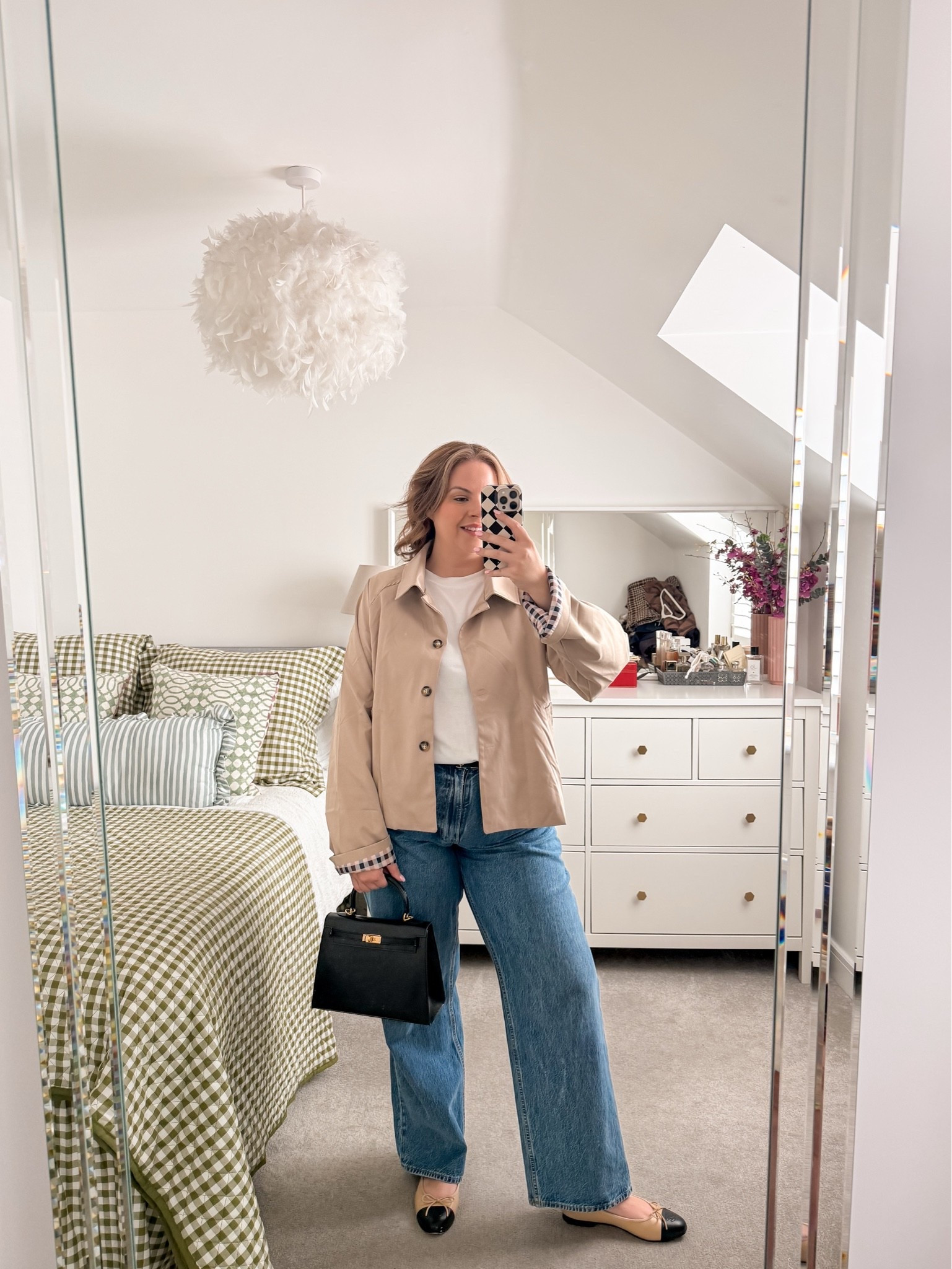 30 days of curvy autumn outfits | day 23 

I’m wearing:
- jacket size L
- t-shirt size L 
- jeans size 31r

#LTKuk #LTKautumn #LTKmidsize