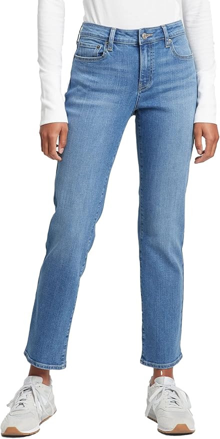 GAP Women's Classic Straight Fit Denim Jeans | Amazon (US)