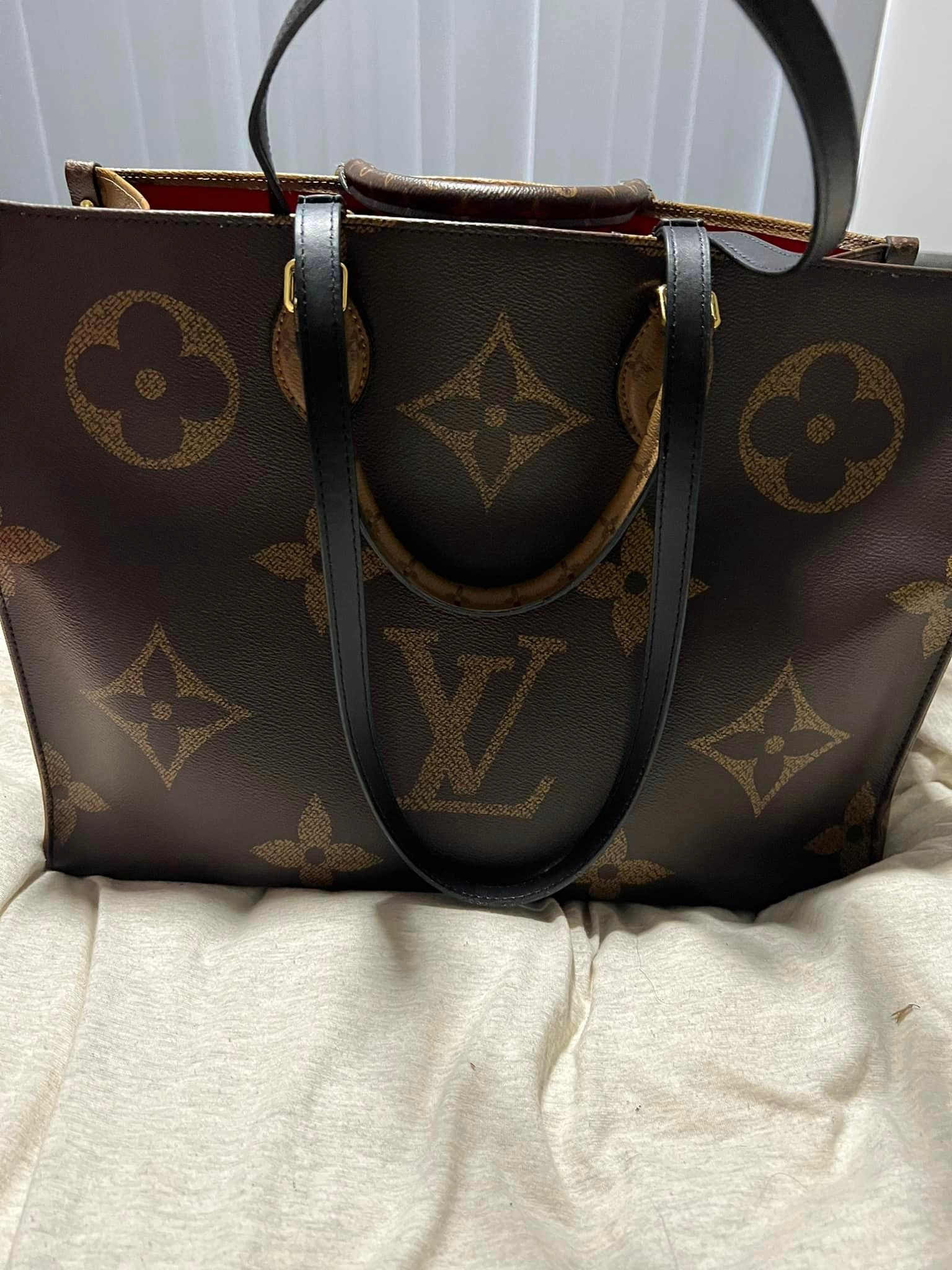 Louis Vuitton Onthego cloth tote curated on LTK