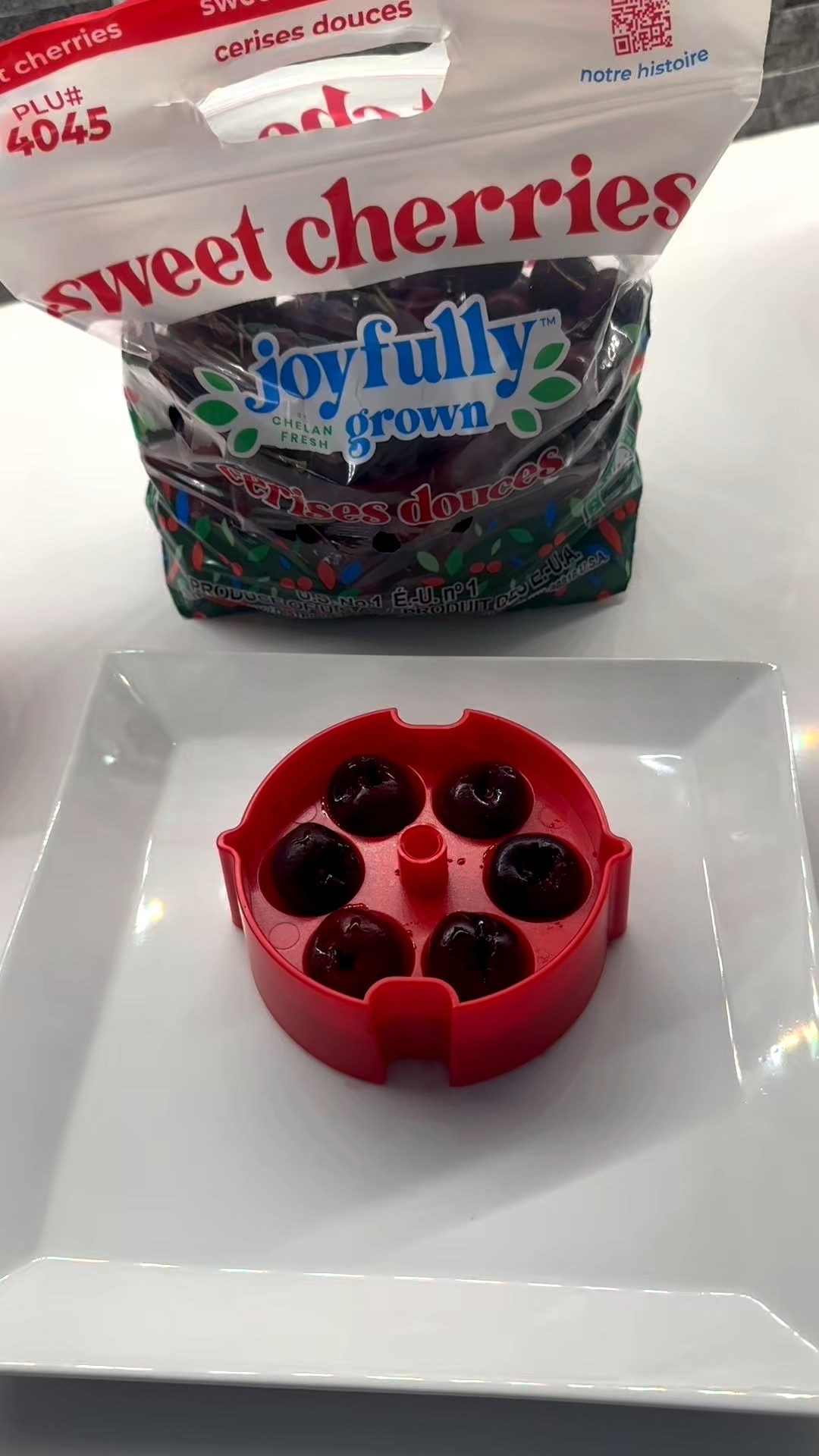 Work smarter, not harder (mom edition 😉). This cherry 🍒 pitter easily removes the pits from multiple cherries at the same time!!!