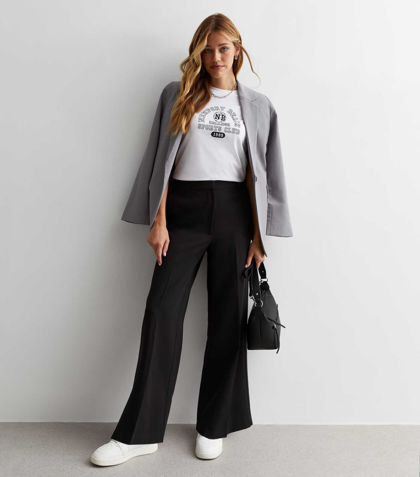 Black Wide Leg Trousers | New Look | New Look (UK)