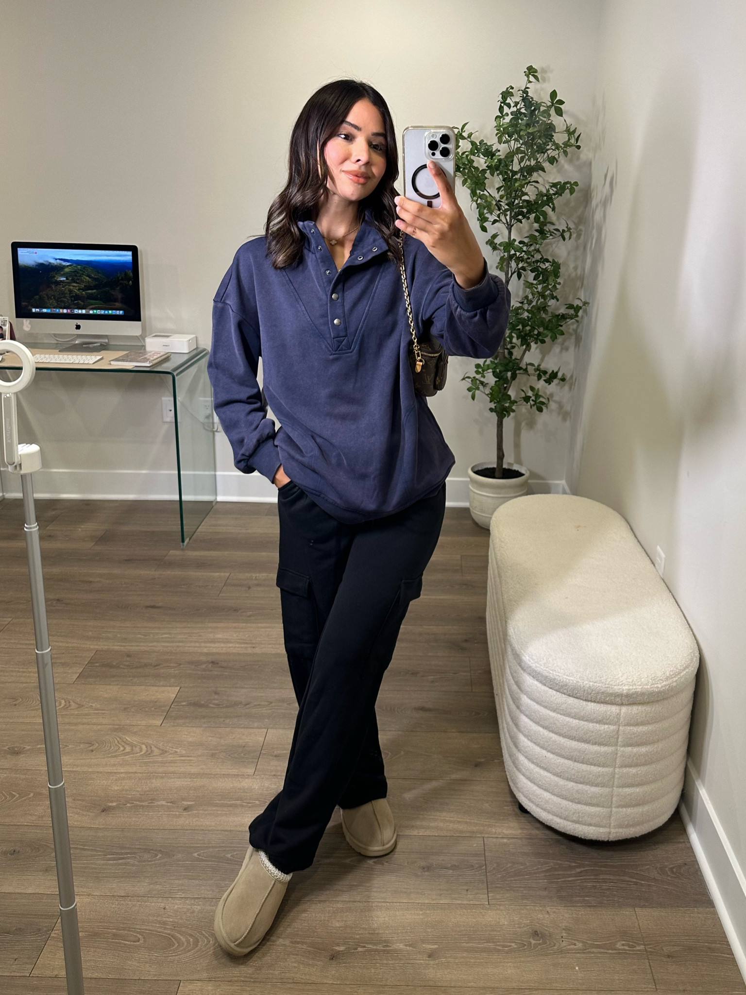 School drop off outfit inspo 🥰 
Wearing large sweater 
Small bottoms 

#LTKFallSale