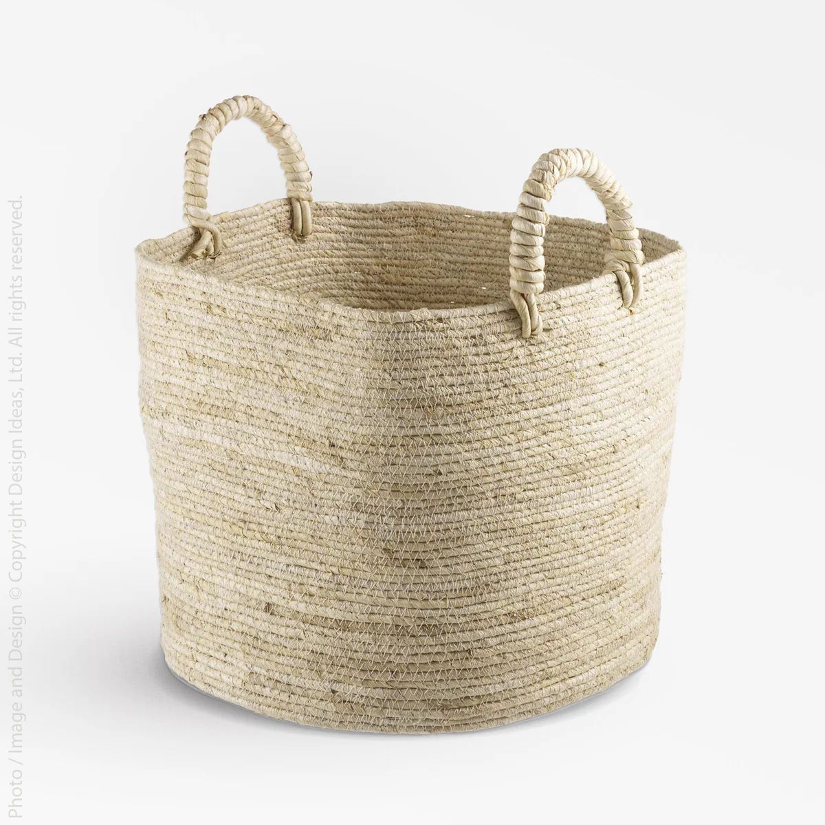 Maiz™ Large Woven Corn Husk Basket with Handles | Texxture Home