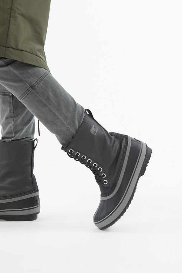 Sorel 1964 Premium CVS Waxed Canvas Boot | Urban Outfitters (US and RoW)