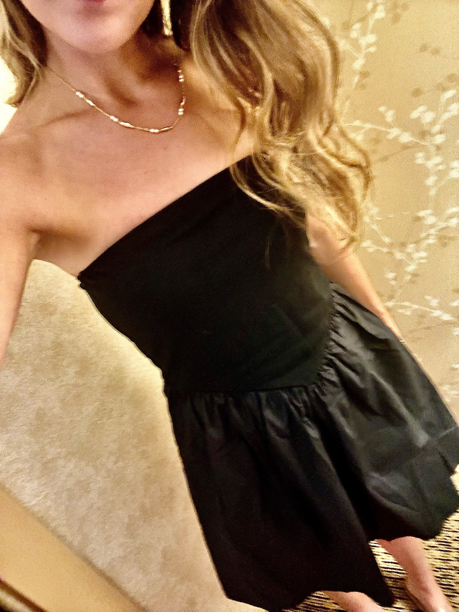 final date night in lake George 🖤

#LTKParties #LTKFindsUnder50 #LTKSeasonal