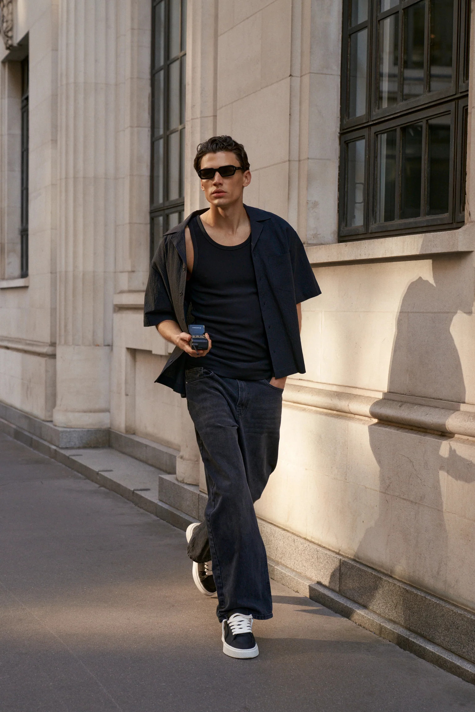 RIBBED VEST - BLACK | The Couture Club
