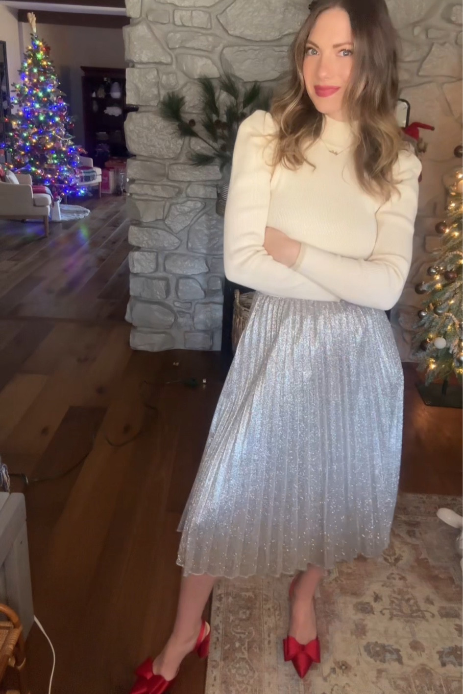 Christmas party outfit! 🎄 I’ve had this skirt for years and just found these shoes at TJ Maxx. Can’t find the red but I found them in other colors!

#holidayoutfit
#christmasoutfit
#holidaypartyoutfit
#christmaspartyoutfit

#LTKHoliday #LTKParties #LTKSeasonal