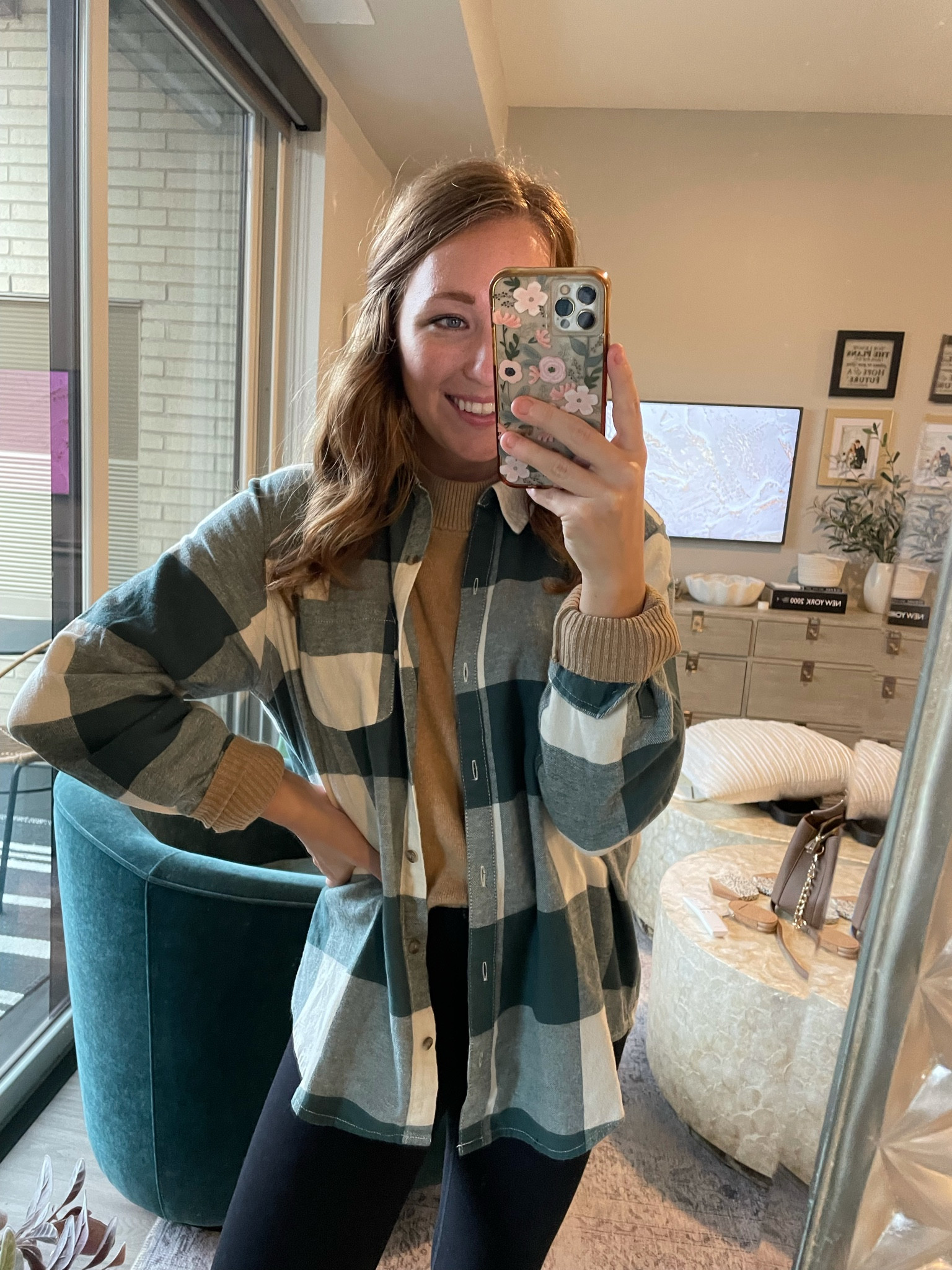 Casual fall style! Sized up to a small in the flannel to pair over sweaters! 


Fall flannel, plaid flannel, teal plaid, fall style, layer style, layers, flannel, Target, neutral style, neutral fall, 

#LTKSeasonal #LTKunder50 #LTKstyletip