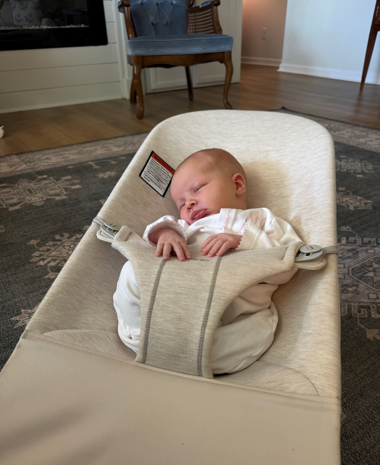 A must have if you’re expecting! This bouncer follows us to every room 🙌🏼 #newborn #newbornmusthave #babymusthaves #postpartum

#LTKBaby