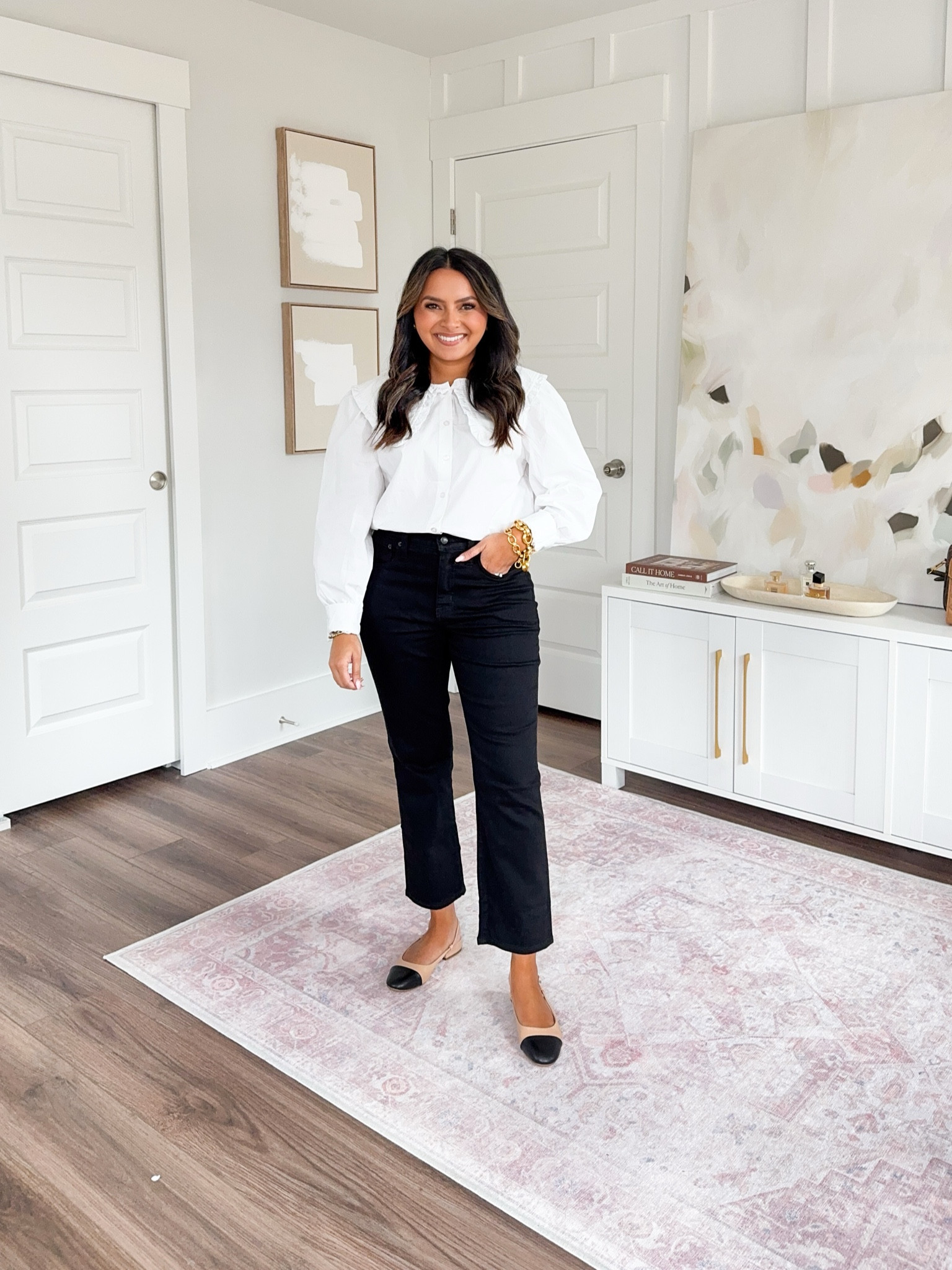 White oversized collar shirt size small TTS
Black jeans size 27 petite -  I sized up a size for room in the waist
Black cap toe flats - old, similar linked


#LTKStyleTip #LTKPetite #LTKSaleAlert