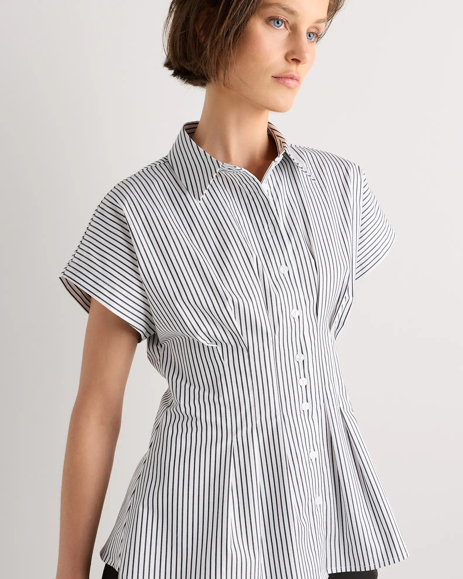 Stretch Twill Pleated Short Sleeve Shirt | Quince