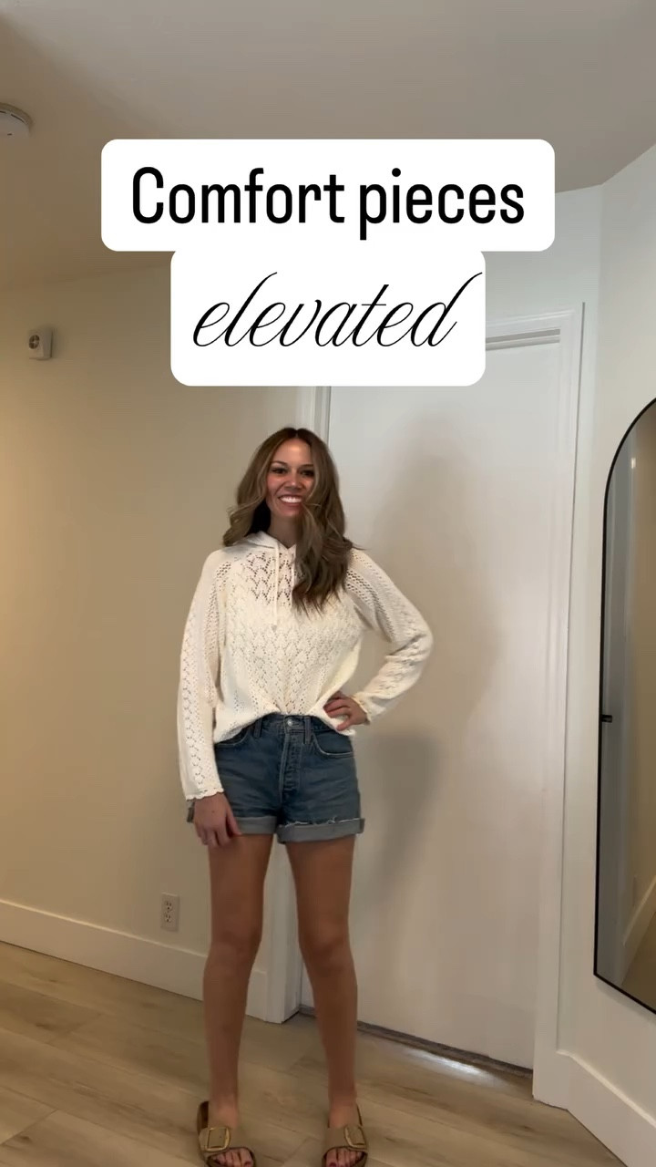 If your outfits feel a little flat lately, this is usually why: The base is fine. It just needs detail to make it feel intentional. (i.e.a textured hoodie instead of a basic one) 

That’s the difference between getting dressed and actually having style! Same effort of putting the hoodie over your head, but the detail elevates the entire look 🩷

Follow for more easy outfit upgrades!! 

#everydaystyle #casualoutfits #outfitinspo #momstyle #effortlessstyle springoutfits