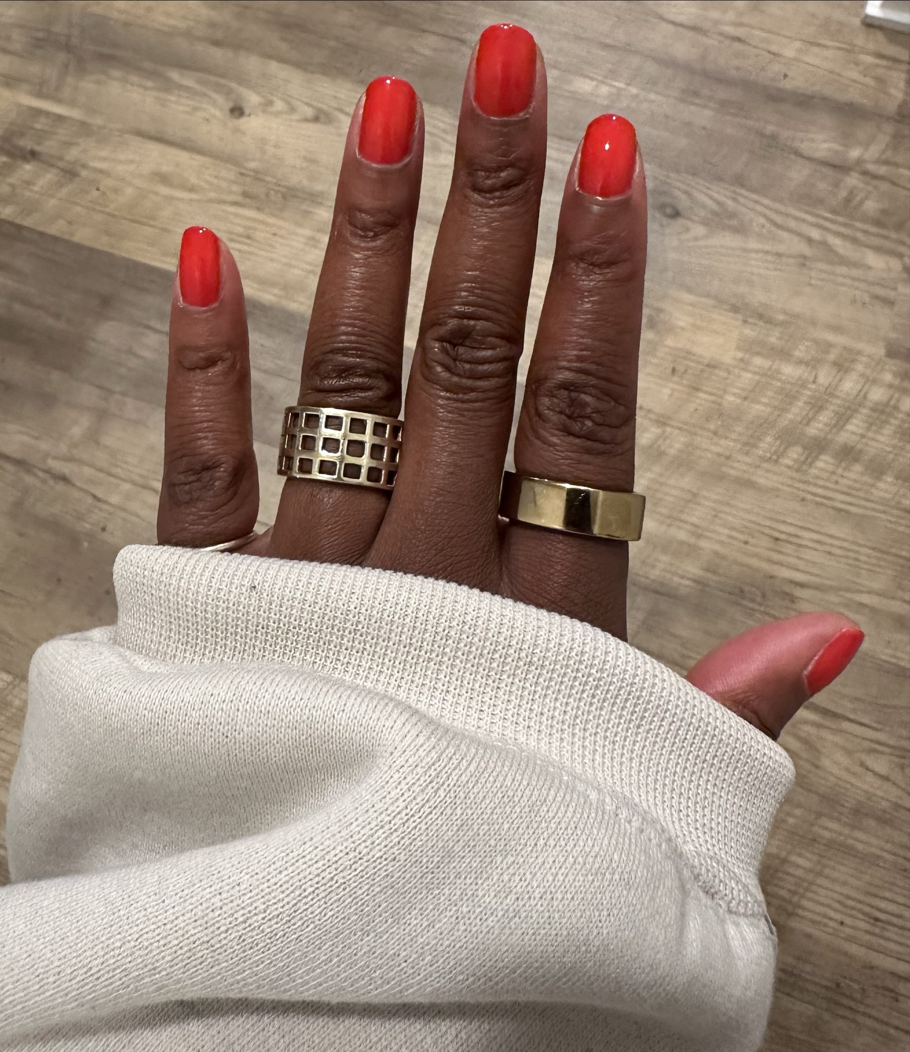 MOTW (mani of the week) is Essie’s “Clambake”. I got this color years ago and decided to pick it up for the perfect summer vibe. It’s discontinued but will share some colors that are pretty comparable #manicure 

#LTKBeauty #LTKStyleTip