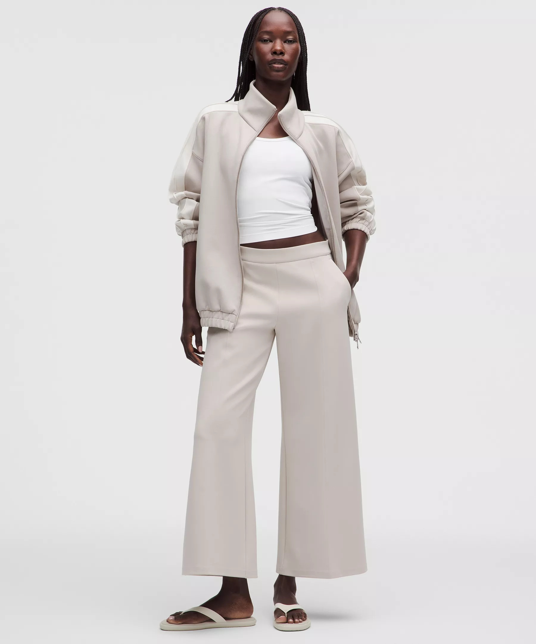 Daydrift Mid-Rise Cropped Wide-Leg Trouser | Lululemon (US)