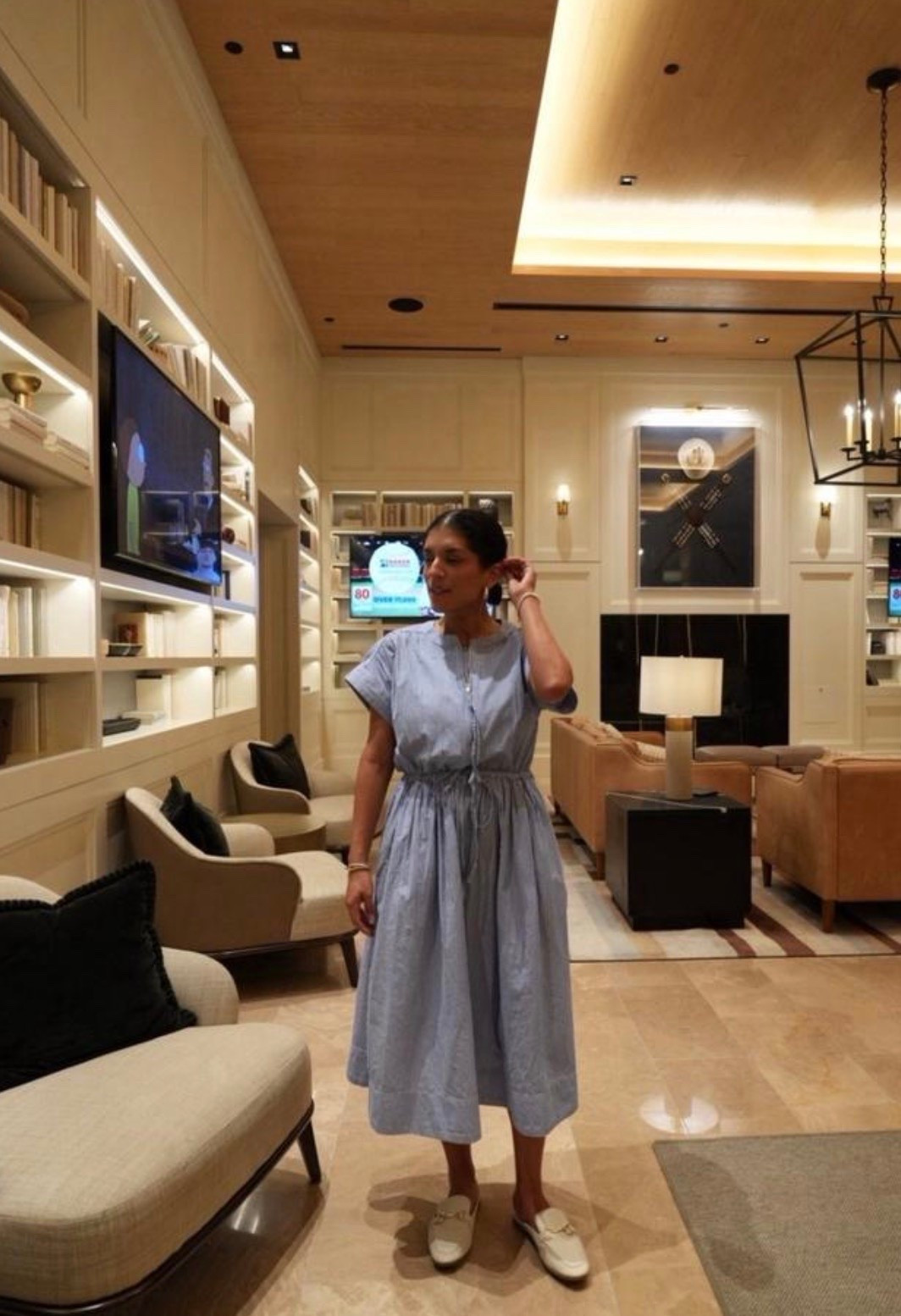 Easy elegance in the prettiest blue midi dress 🩵 Paired with classic loafers for a polished, timeless finish.

#MidiDress #ClassicStyle #ChicOutfit

#LTKdayinmylife #LTKstorytime #LTKootd