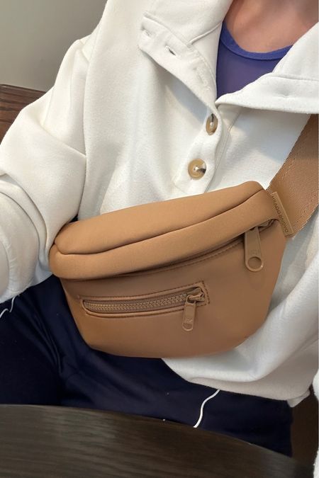 Fanny pack in neutral color - great mom bag! Fits my iPhone, sunnies, car keys, chopstick, credit card, and some extra room. #bag #purse #momstyle #easystyle #casualstyle

#LTKunder100 #LTKFind #LTKitbag