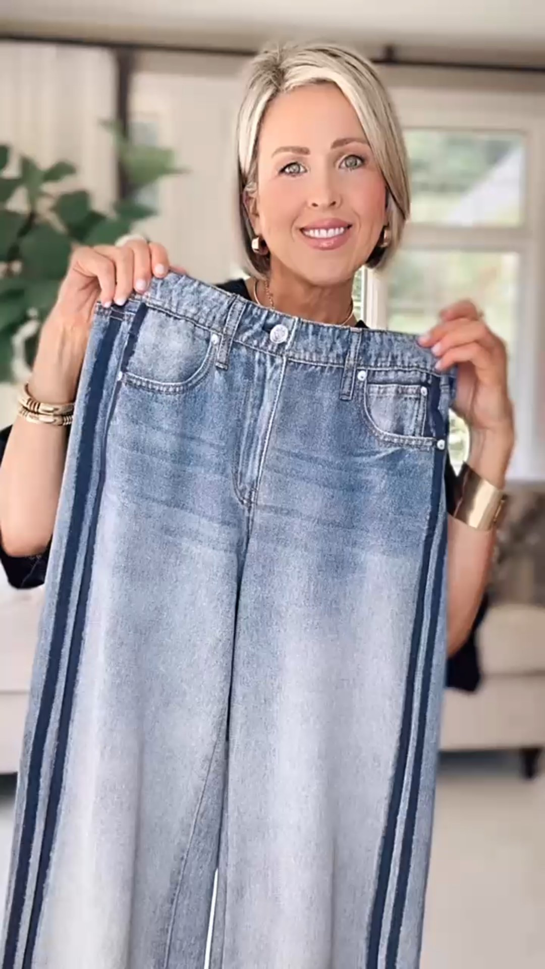 These Amazon tops are so easy to mix and match, and I love how they look with my Rag & Bone sweatpant jeans. The combination keeps things comfortable but still put-together, making it perfect for running errands, coffee dates, or a casual day out.

#LTKStyle #AmazonFinds #RagAndBone #CasualChic #LTKEveryday

#LTKStyleTip #LTKOver40 #LTKSeasonal