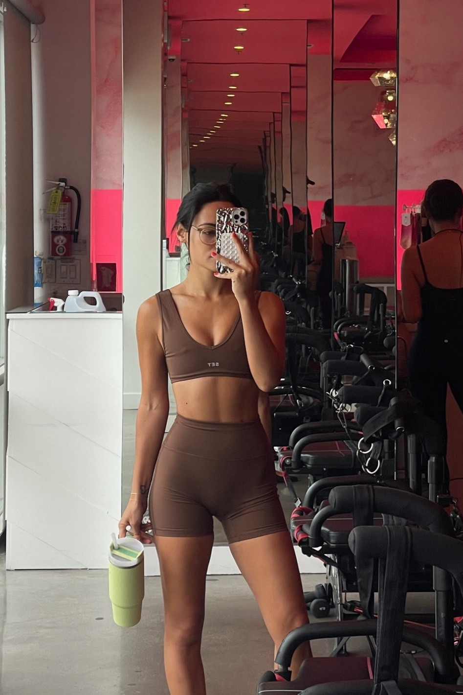 workout brown SET scoop bra + biker shorts, amazon silver phone case, Stanley cup #setactice #ltkworkout 

#LTKfitness #LTKstyletip #LTKfindsunder100