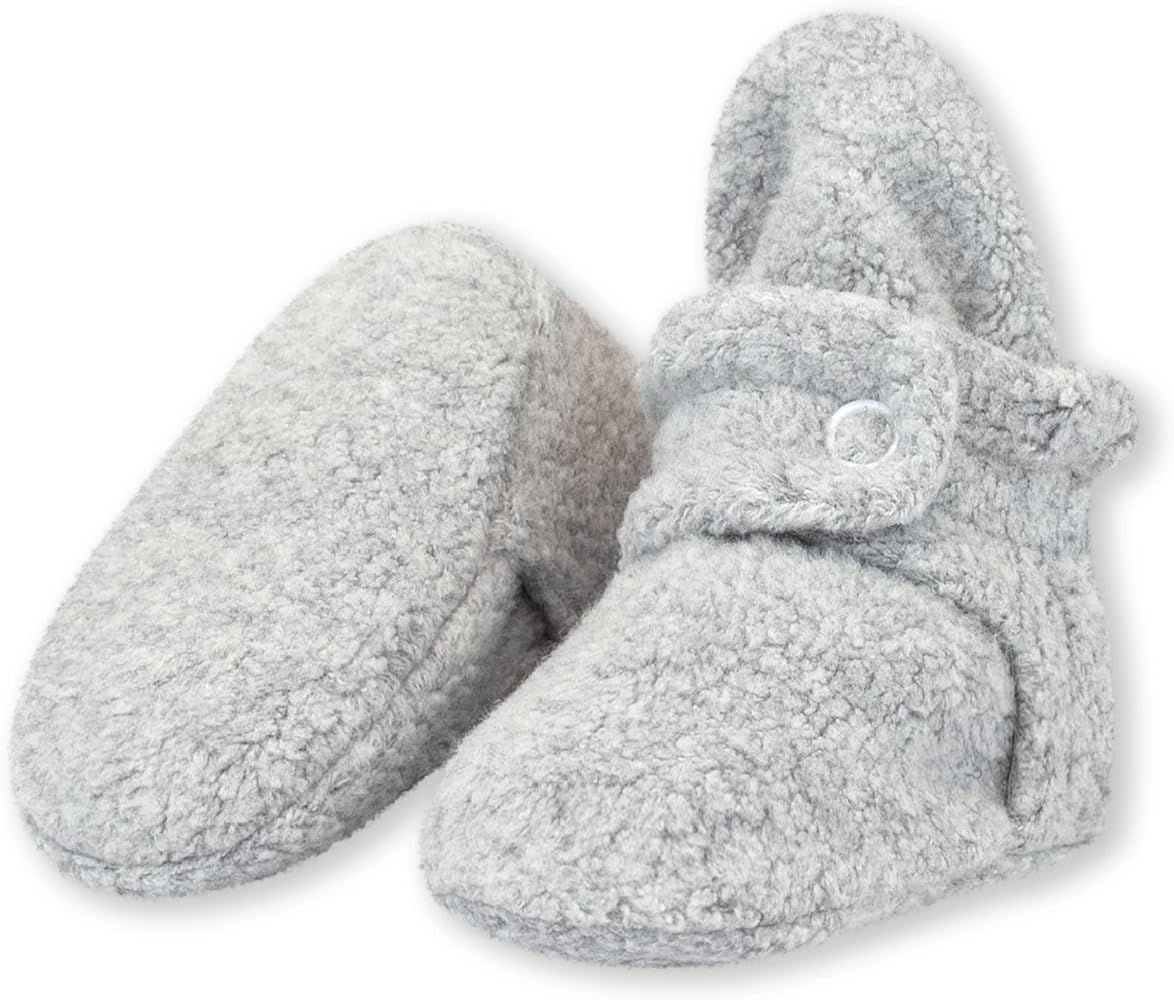 Amazon.com: Zutano Unisex Cozie Fleece Baby Booties with Organic Cotton Lining, Newborn Essential... | Amazon (US)