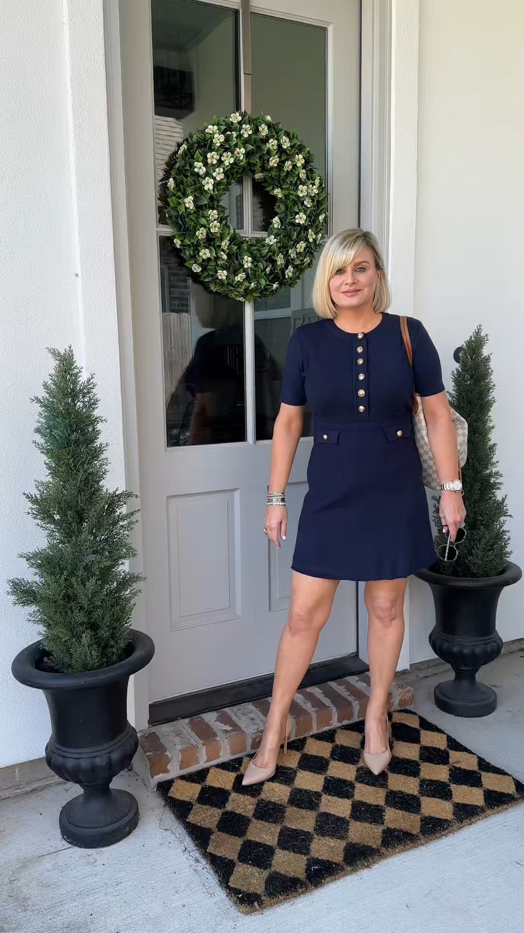 Classic Office Style 💻

Wear to Work, Workwear, Navy Dress, Office Style, Work Dress, Classic Style, Navy, Stripes, Midi Dress, Mini Dress, Chic, Classy, Amazon Finds, Short Sleeve Dress

#LTKootd #LTKOver40 #LTKWorkwear