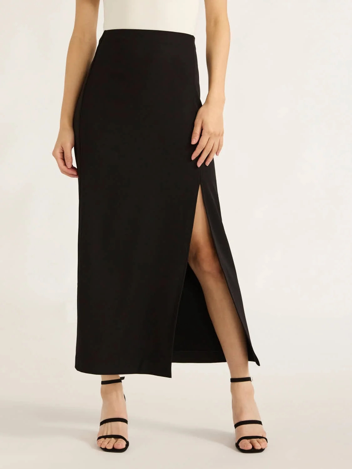 Scoop Women’s Maxi Skirt with Side Slit, Sizes XS-XXL | Walmart (US)