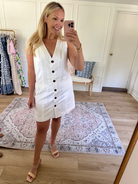 Target dress - white dress - New York City outfit 

#LTKSeasonal #LTKStyleTip #LTKFindsUnder50