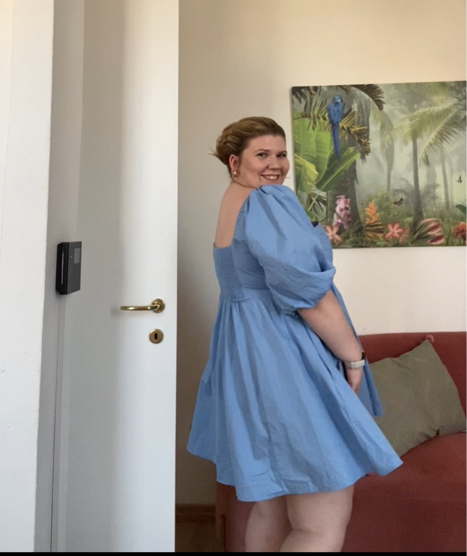 This dress comes in multiple colors including a light pink that is perfect for Valentine’s Day! #valentinesdayoutfits #valentinesday #vdayoutfits #valentinesoutfits 

#LTKSeasonal #LTKcurves #LTKunder100